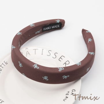 カチューシャ リボン柄 ブラウン ボリューム感 厚みのあるヘアバンド 髪飾り ヘアアクセサリー 幅約3cm（1ヶ）