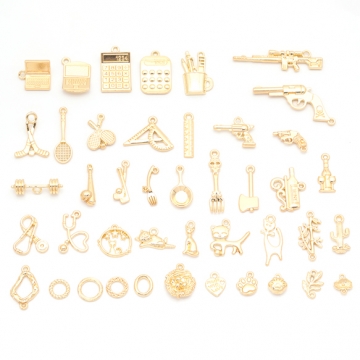 ゴルフチャーム ゴルフクラブ＆ボール ミニチュア スポーツチャーム メタルチャーム 約8×23mm（6ヶ）