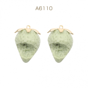 いちごチャーム かじり苺 抹茶グリーン かじった苺 食べかけ イチゴ カン付き 樹脂チャーム 約27×39mm（1ヶ）