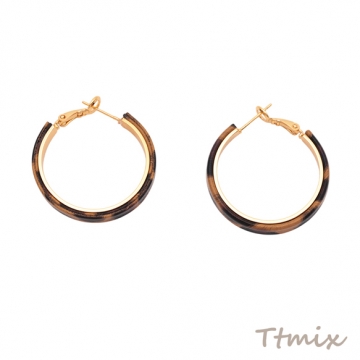 デザインピアス ヒョウ柄 レオパルド柄 フープピアス メタルピアス 厚さ約4mm 直径約33mm（1ペア）