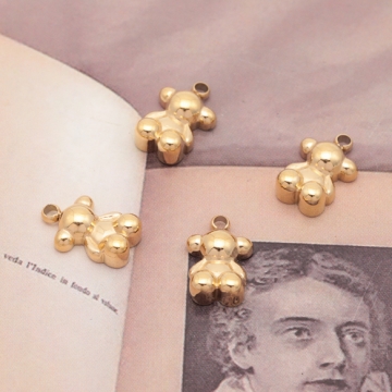 メタルチャーム くまモチーフ キュートアニマルパーツ ステンレス製 カン付き 6×10mm (1 ヶ)