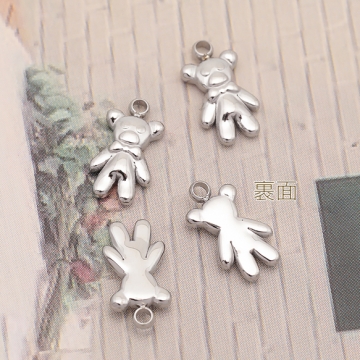 メタルチャーム くまモチーフ 熊 クマチャーム アニマルパーツ ステンレス製 カン付き 5×10mm (1 ヶ)