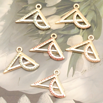 定規チャーム 三角定規 分度器 文房具 ミニチュア エポチャーム メタルチャーム 約20×22mm（4ヶ）