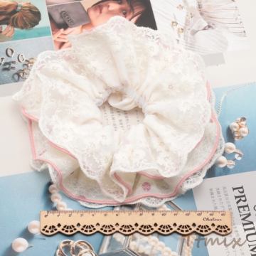 シュシュ レースフリル×ドット柄 髪飾り 髪留め ヘアゴム ヘアアクセサリー（1ヶ）