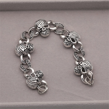 ブレスレット ヴィンテージ風 骸骨モチーフ スカル アンティーク調 メタルチェーンブレスレット 4種（1本）