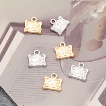 レターチャーム ハート模様 手紙 封筒 ミニチュア メタルチャーム 約11×12mm（4ヶ）