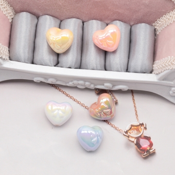 アクリルビーズ ぷっくりハート リボン模様 縦穴 オーロラカラー カラーランダム 約15×17mm（6ヶ）