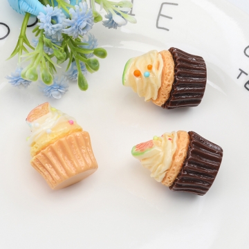 スイーツ貼付けパーツ レモン カップケーキ 食品サンプル風 ミニチュア デコパーツ 種類ランダム 約22×30mm（2ヶ）